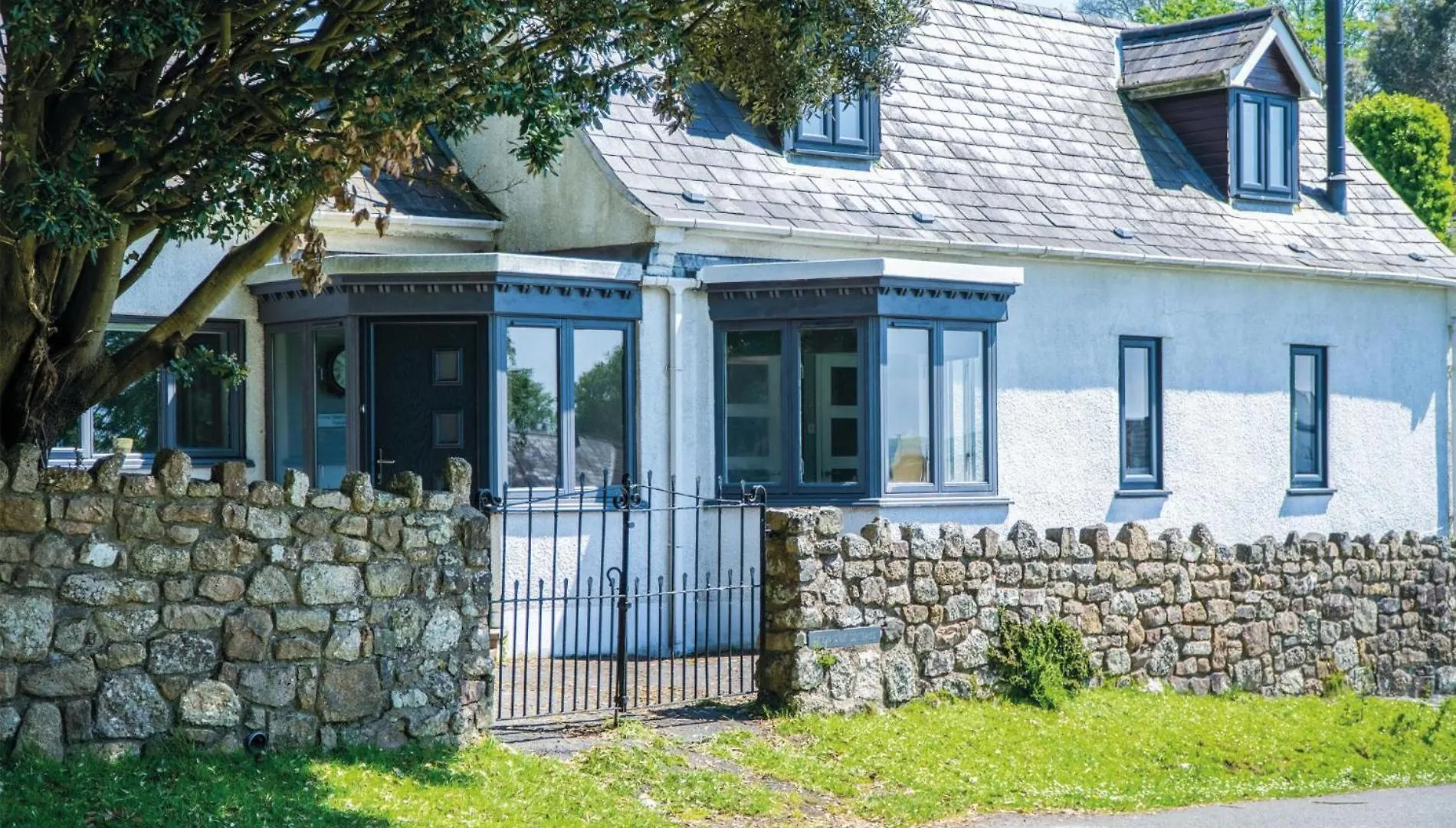 Holm Oak Cottage - 3 Bedroom Cottage - Reynoldston United Kingdom